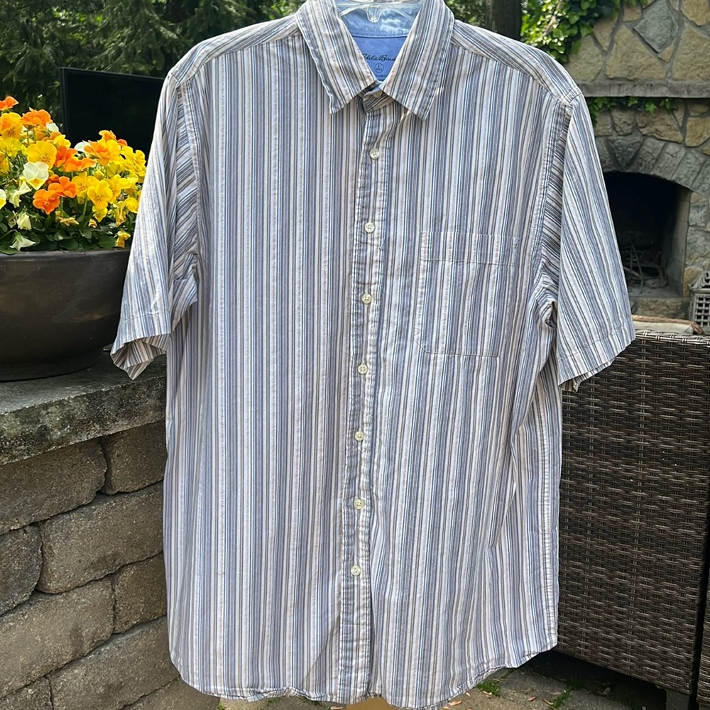 Eddie Bauer 100% cotton vintage wash men’s short sleeve shirt